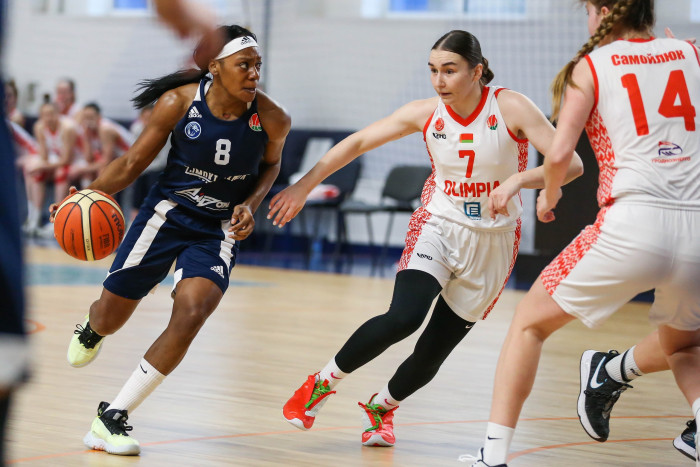 Жаночая  каманда «Цмокаў» двойчы перамагла «Алімпію» у паўфінальных матчах плэй-оф