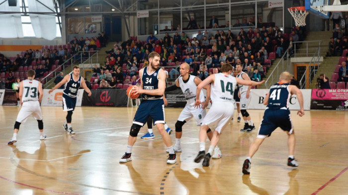 Аснова павяла ў серыі