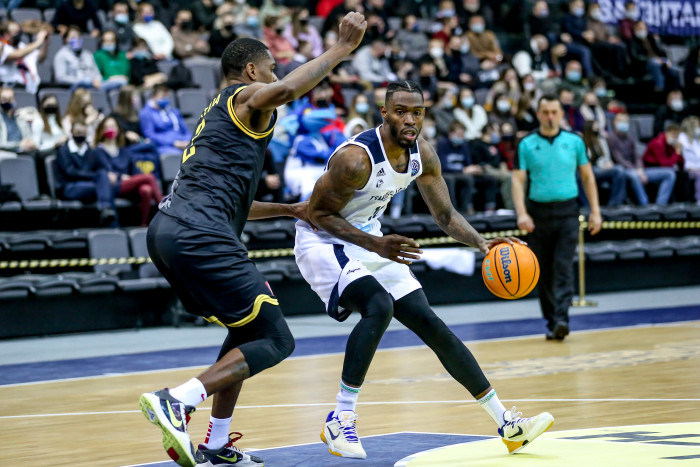 Завяршаем выступ у Лізе Чэмпіёнаў яркім матчам з АЕКам