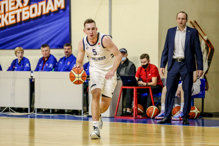 “Цмокi-Мiнск” резерв побеждает “Гомельских Рысей”