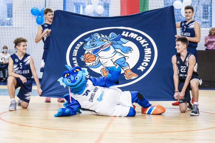 Новы сезон і новы лагатып для юных баскетбалістаў