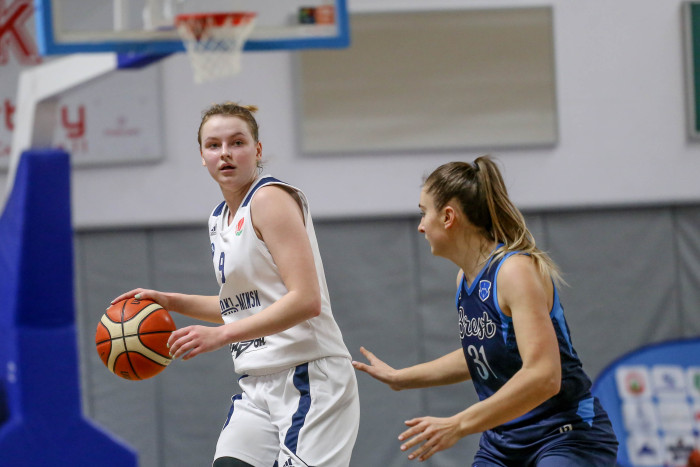 Женская команда “Цмокi-Мiнск” открывает первый тур чемпионата Беларуси уверенной победой