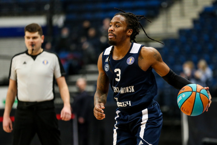 Роберт Лоўры пакідае Мінск