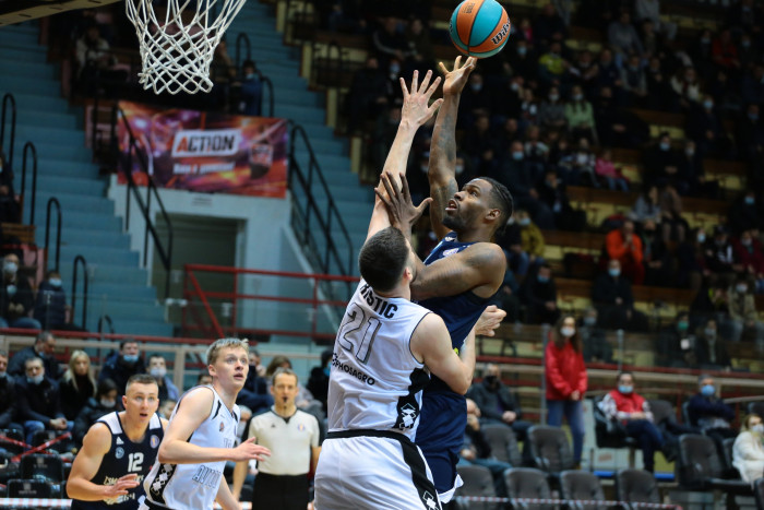 Без Роба Лоўры шукаем сваю гульню