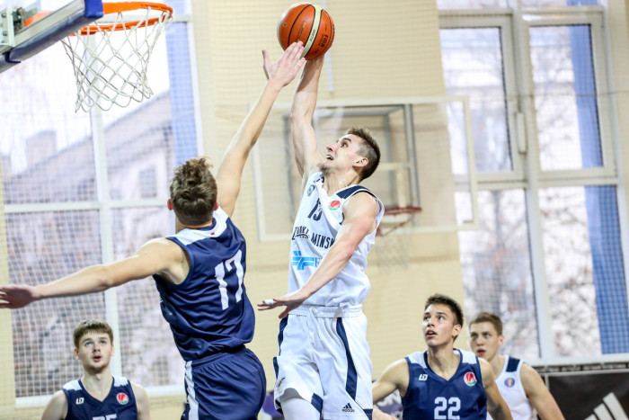 Рэзерв працягвае пераможную серыю