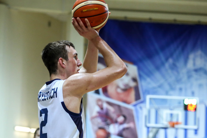 Рэзерв саступае «Віцісу»