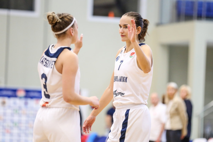 Вікторыя ў дзяўчын