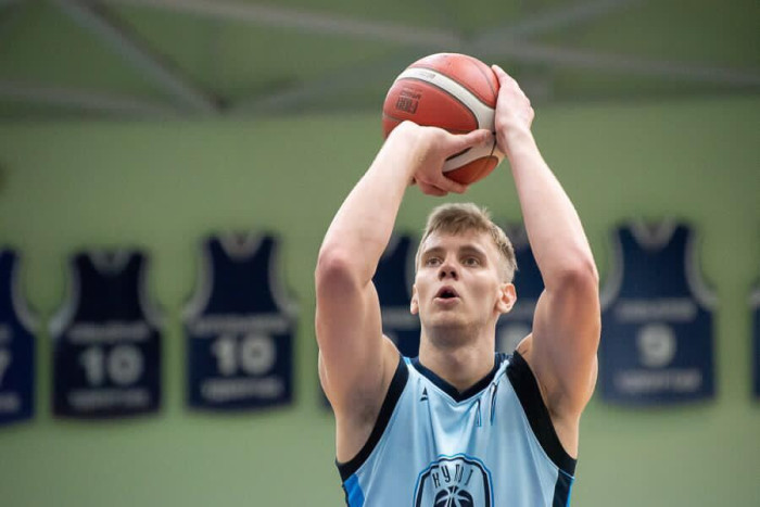 Дзяніс Вікенцьеў – навічок «Цмокаў»!