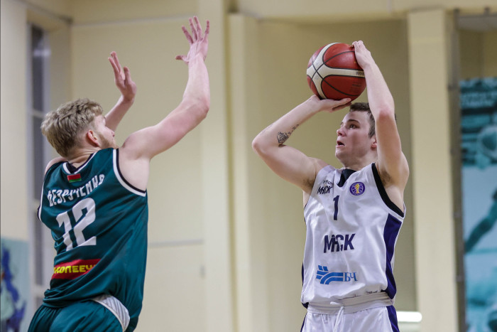 Сыграли на домашней площадке с “Борисфеном”