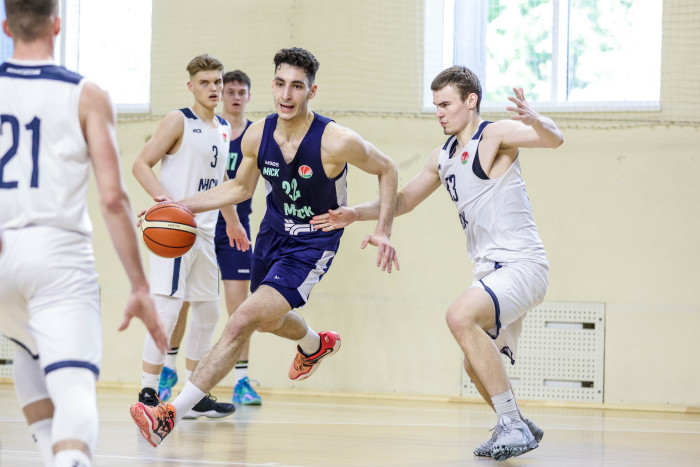 “МИНСК” (резерв) одерживает вторую победу над молодежной командой