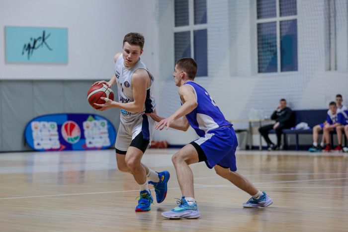 “МИНСК” (резерв) побеждает “Импульс-БГУИР”