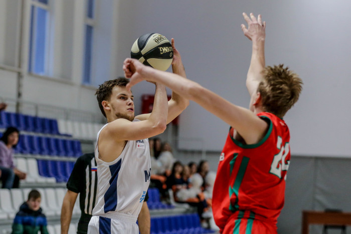 “МИНСК” (резерв) побеждает “ИРГУПС” в домашнем матче Студлиги РЖД