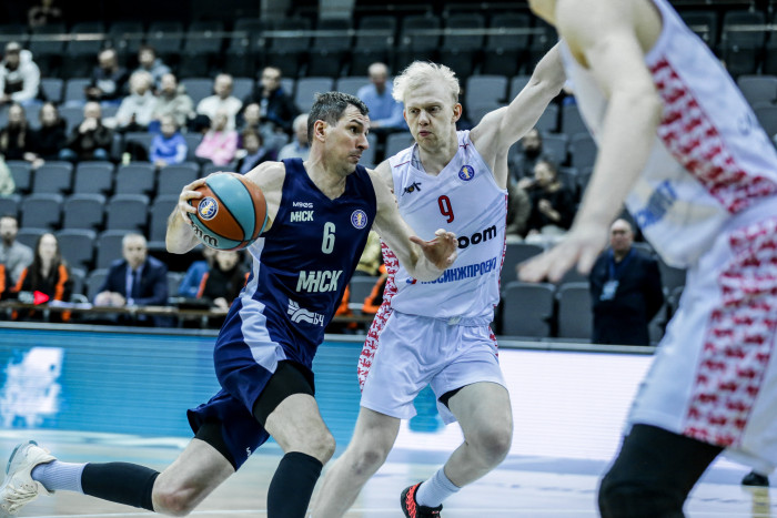 В зрелищном поединке уступаем МБА