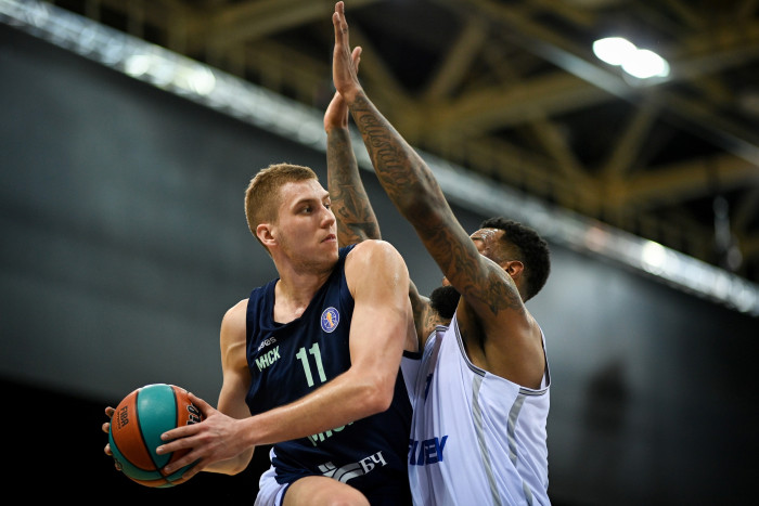 Играем крайний выездной матч регулярного сезона