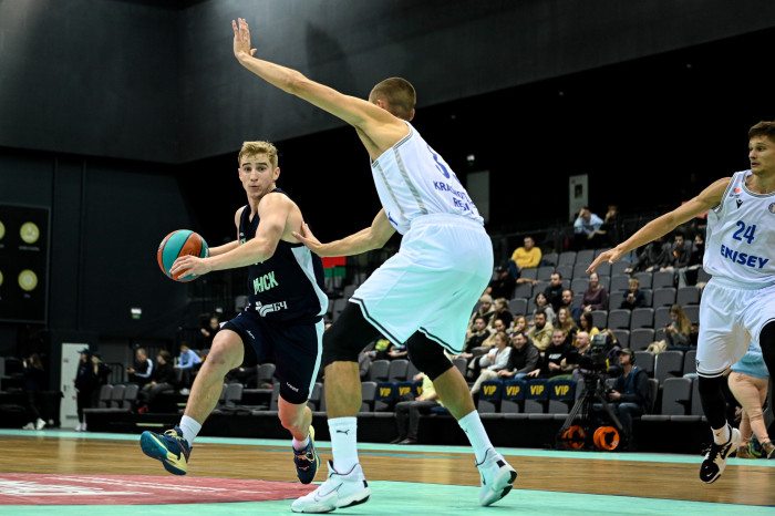 Добываем первую победу сезона!