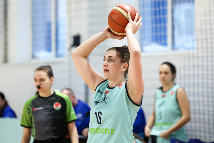 Женская “МИНСК” закрепляется на первой строчке турнирной таблицы чемпионата