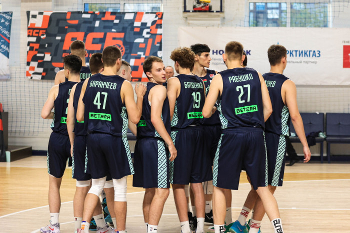 В выездном туре Студлиги РЖД “МИНСК” (резерв) добывает победу