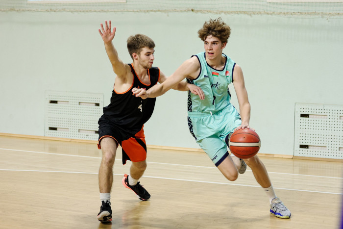 “МИНСК” (резерв) в Гомеле уступает хозяевам площадки