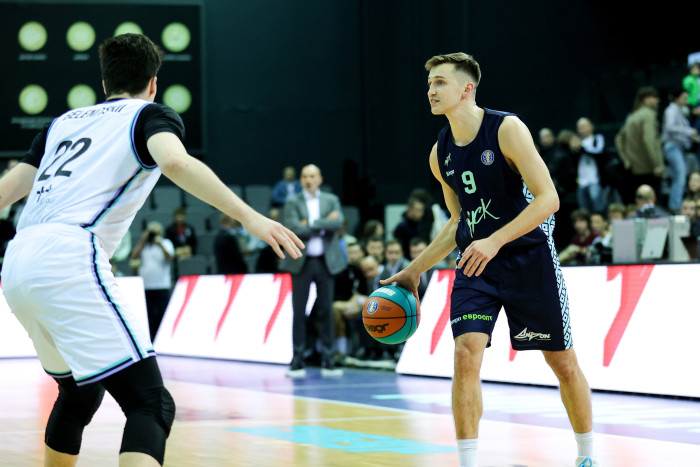 Последний домашний матч сезона43