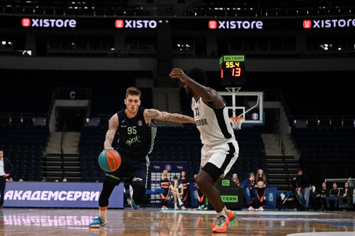 Мужская команда возвращается в игровой ритм