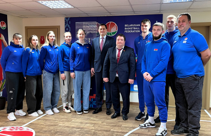 Председатель БФБ провел встречу с молодежными сборными 3х3