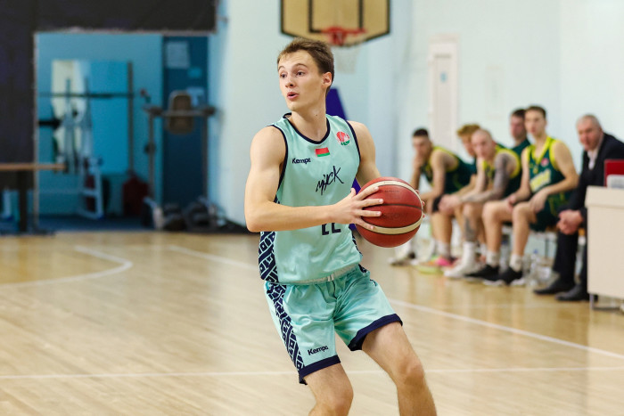 Подопечные Георгия Кондрусевича уступают “Рубону”