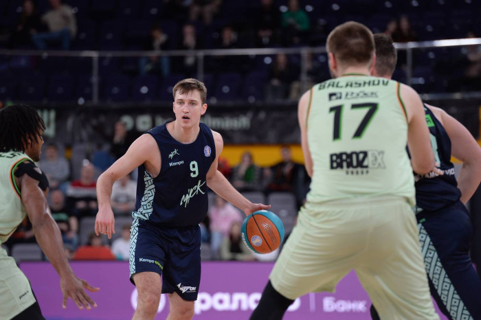 В овертайме “МИНСК” уступает “Уралмашу”