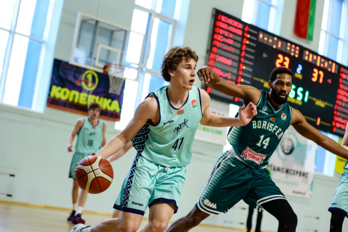 “МИНСК” (резерв) завершает серию четвертьфинальных поединков6