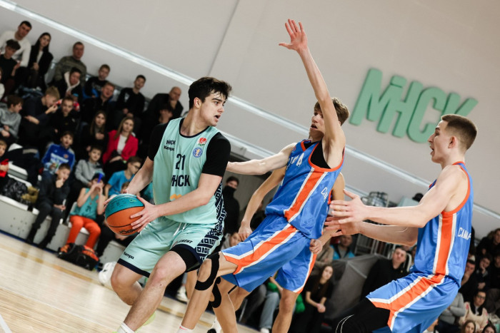 «МИНСК-М» обыгрывает самарцев