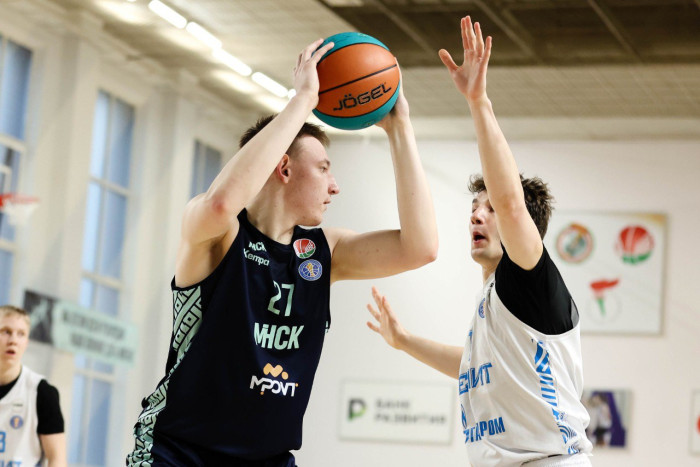 Результаты первой игры против «Зенит-М»77