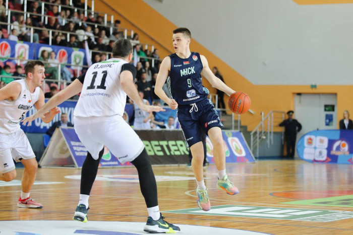 Итоги первой игры финальной серии890