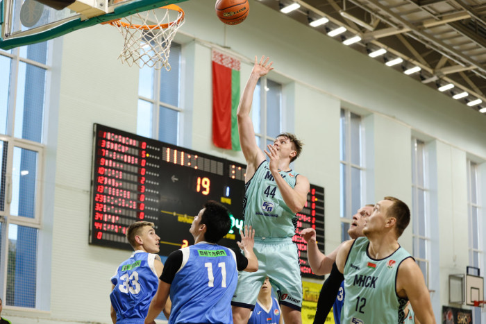 Побеждаем дома в матче BETERA-чемпионата