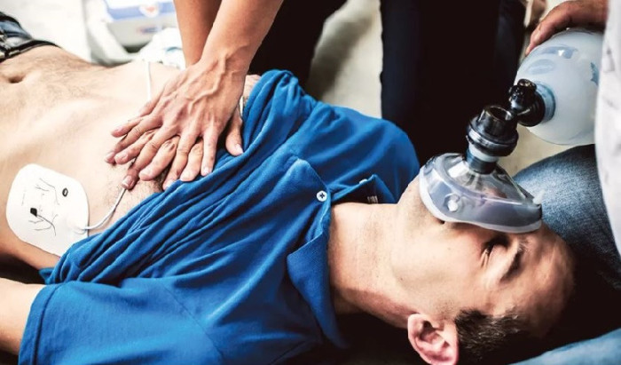 Приятели решили отдохнуть, употребив метадон. Один из них скончался, а второго едва спасли