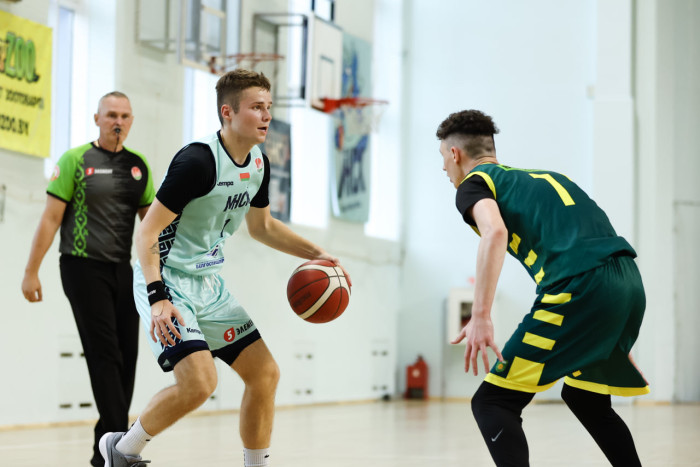 Победа мужской команды в первом матче BETERA-чемпионата Беларуси!