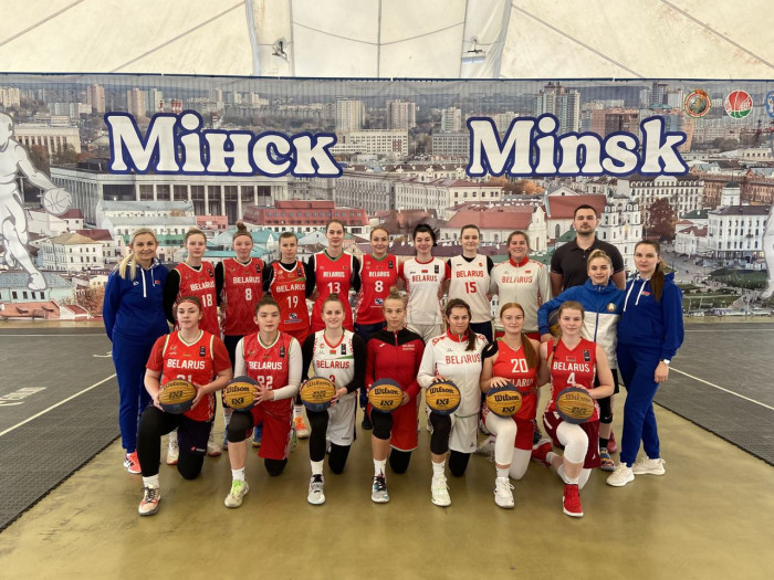 Женская сборная 3х3 проводит УТС